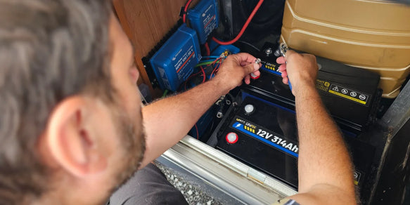 2 x 12V 314Ah Mini Smart Batterien im Wohnmobil
