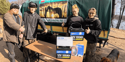 WattCycle LiFePO4 12V 100Ah Batterie, Beste Solarbatterie 12V mit YouTuber Grüne Kutsche            Zielony Powoz